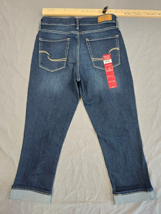 Signature By Levi Strauss & Co Modern Capri Jeans Dark Wash Womens Size 4 NEW - Picture 4 of 5